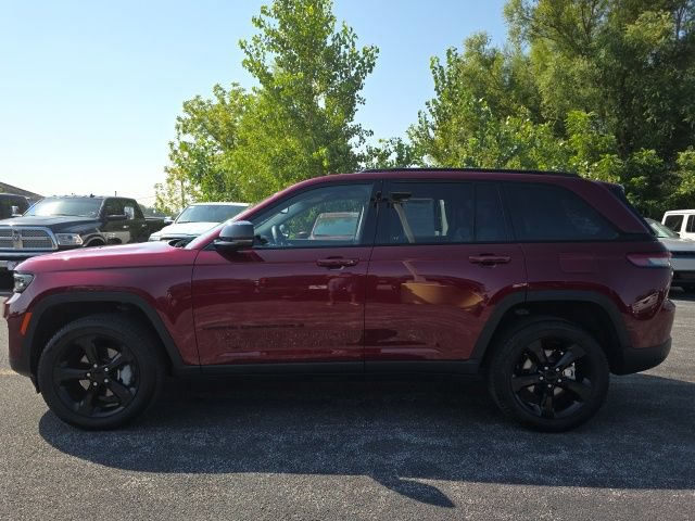 jeep grand cherokee 2023 1C4RJHBG7PC560443 image jeep grand cherokee 2023 1C4RJHBG7PC560443 image